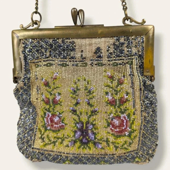 Antique Floral Micro Beaded Victorian Women's Purse with Suede Lining - Picture 9 of 12